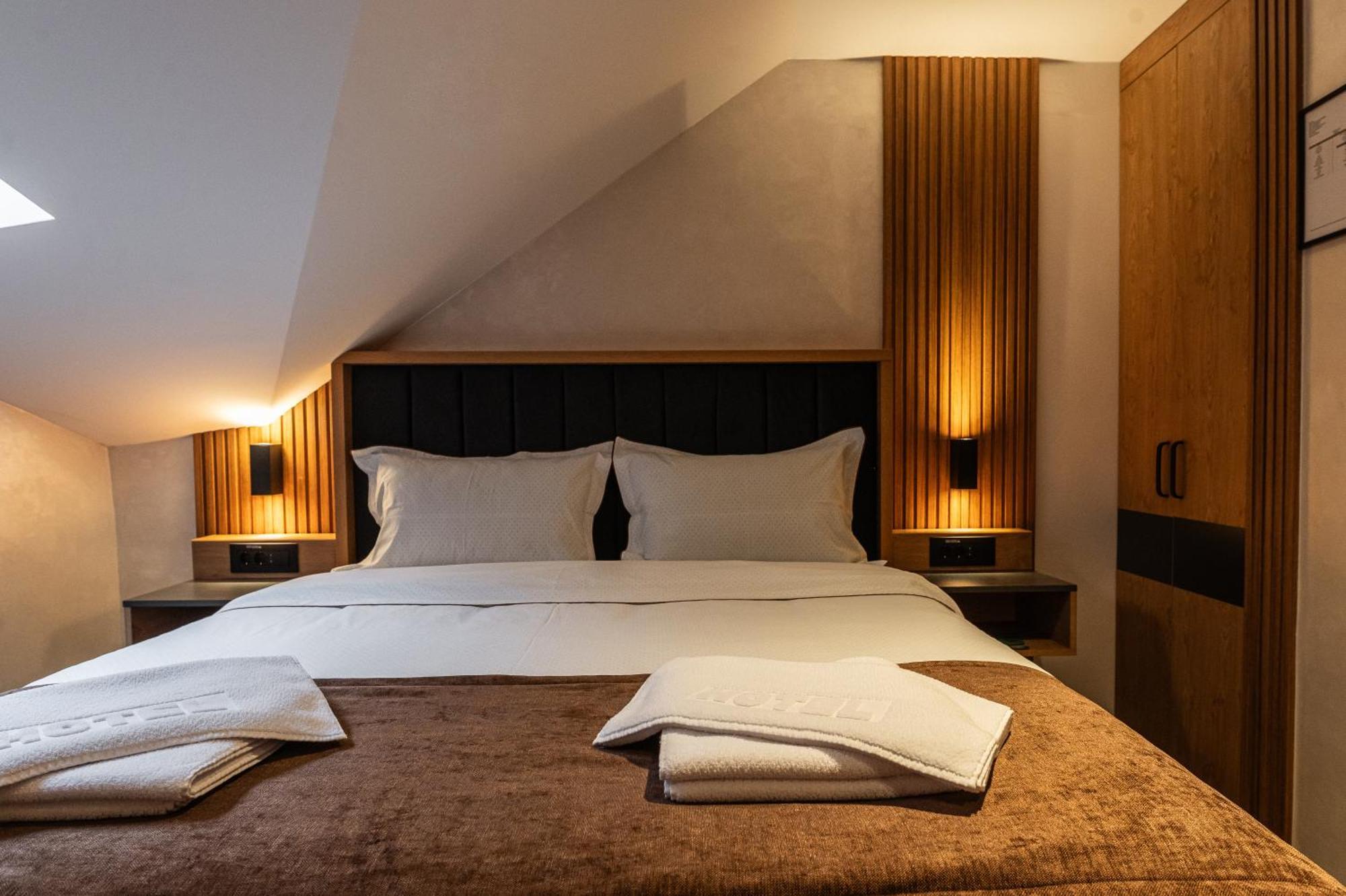 Hotel Astral Šabac Oda fotoğraf